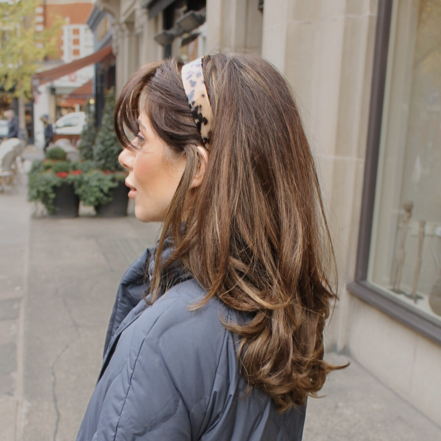Resilient headband wide grey marble