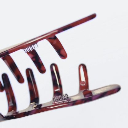 Inner strength large hair claw clip cranberry