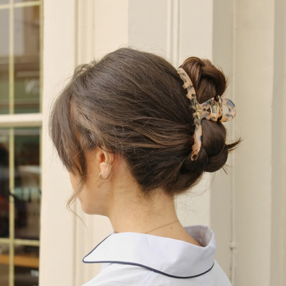 Inner strength large hair claw tortoiseshell