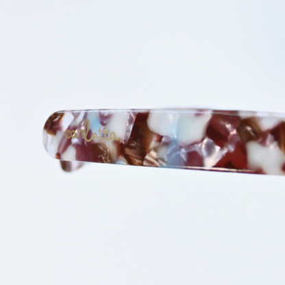 Resilient headband thin burgundy marble