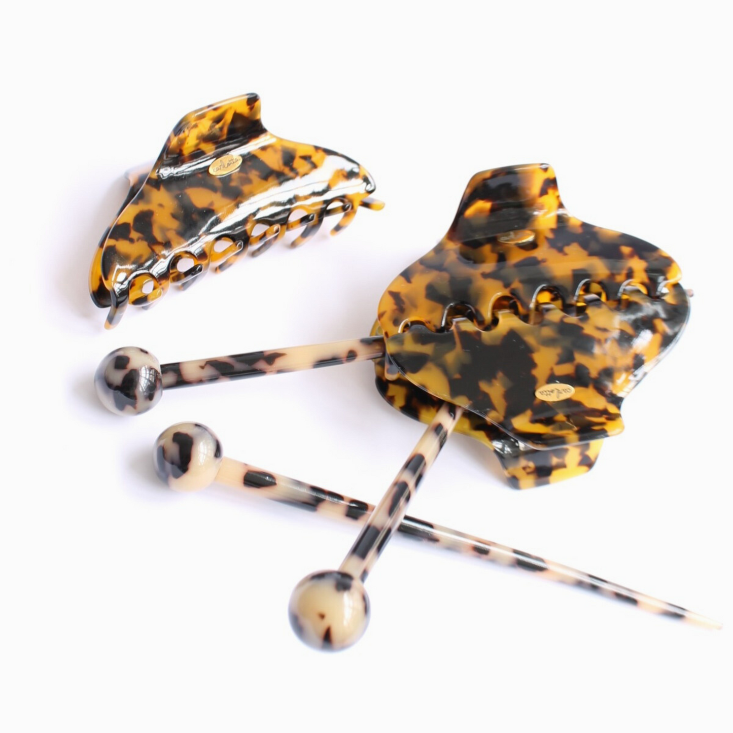 The tortoiseshell obsession set
