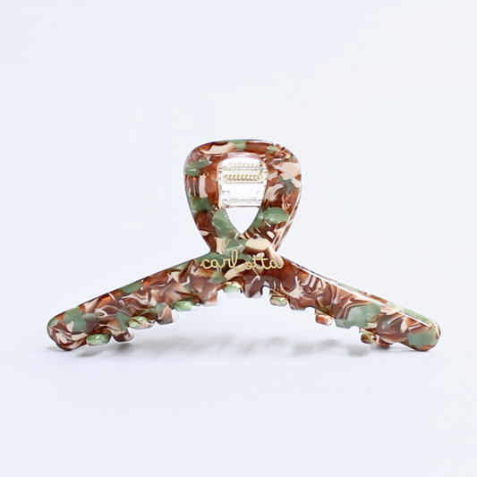 Inner strength medium hair claw pistachio