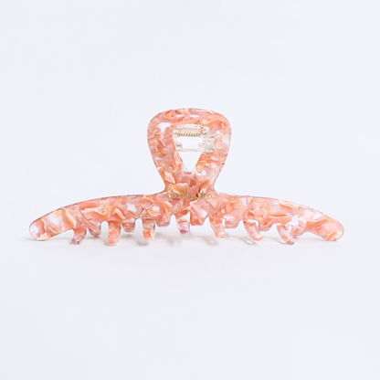 Mix & match: Inner strength large hair clips