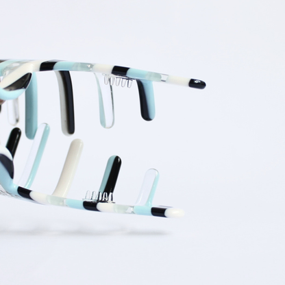 Inner strength medium hair claw clip sky blue stripes