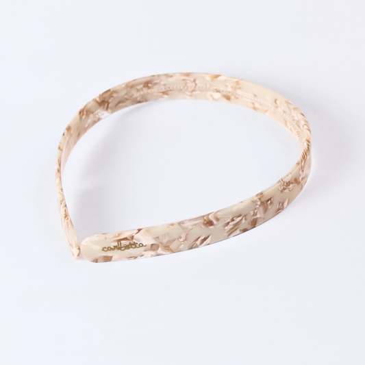 Resilient headband thin beige marble
