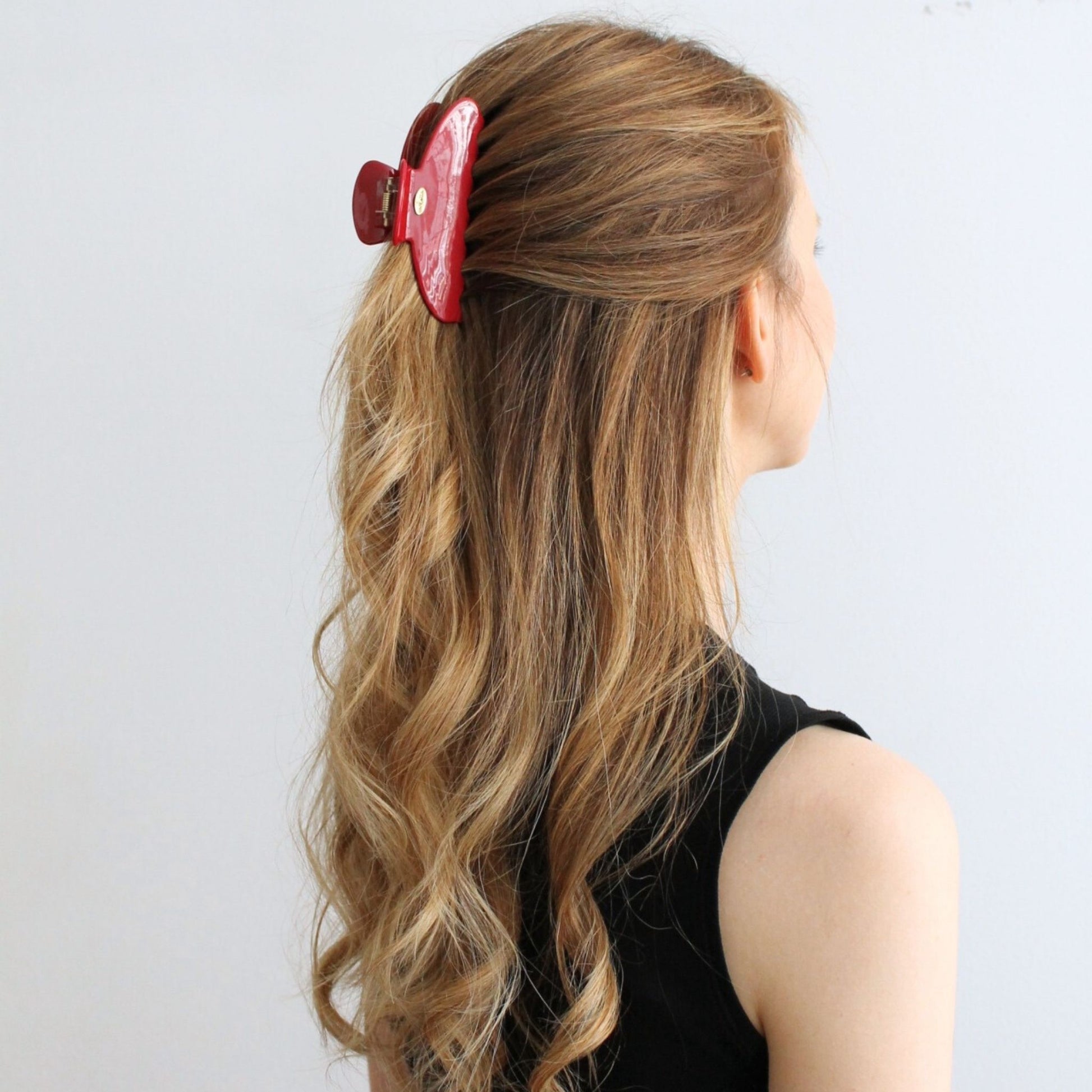 burgundy_high_quality_hair_claw_clip red