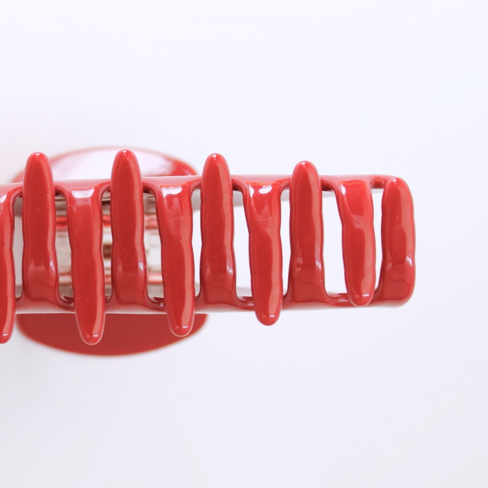 burgundy_high_quality_hair_claw_clip