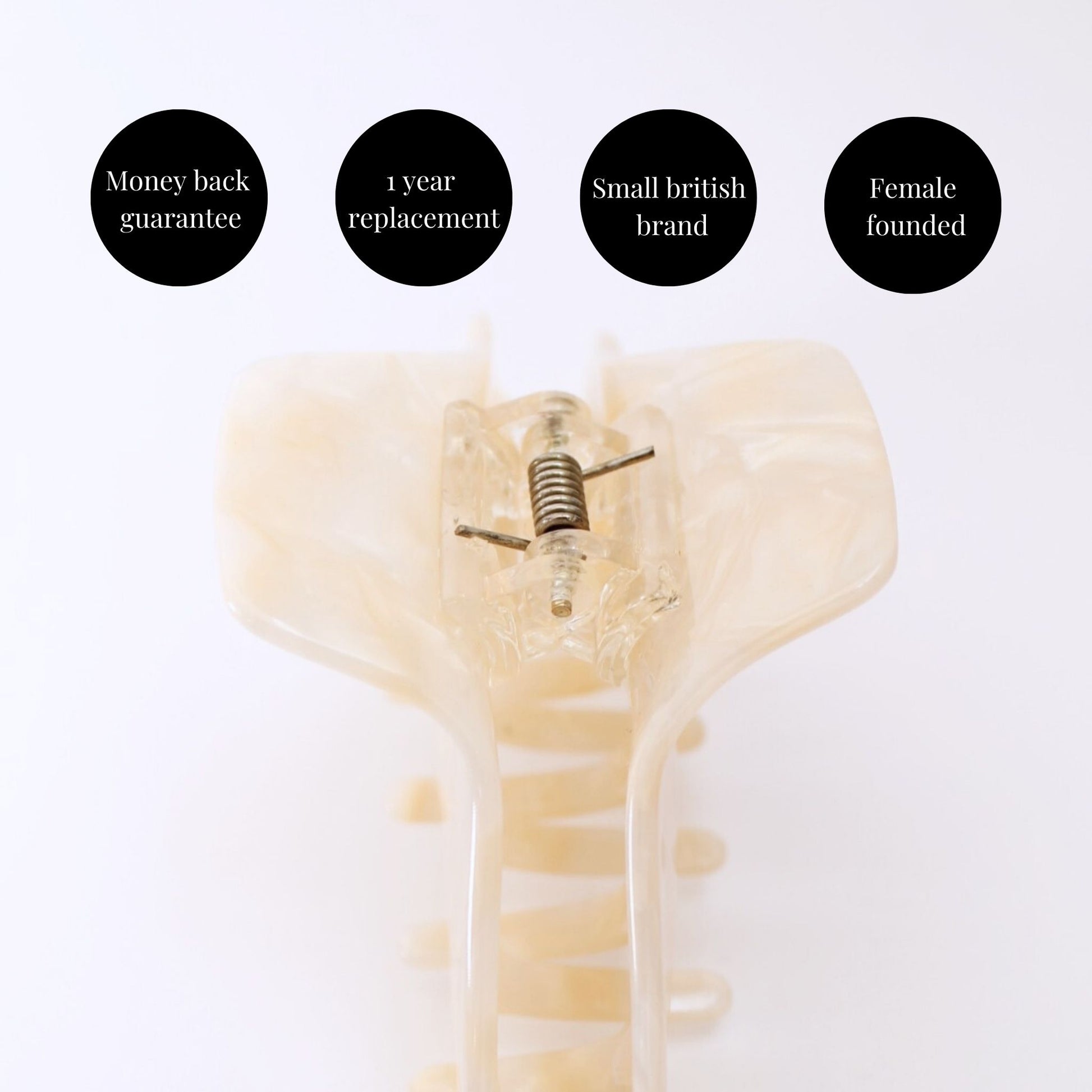 carlotta_beige_high_quality_claw_clip