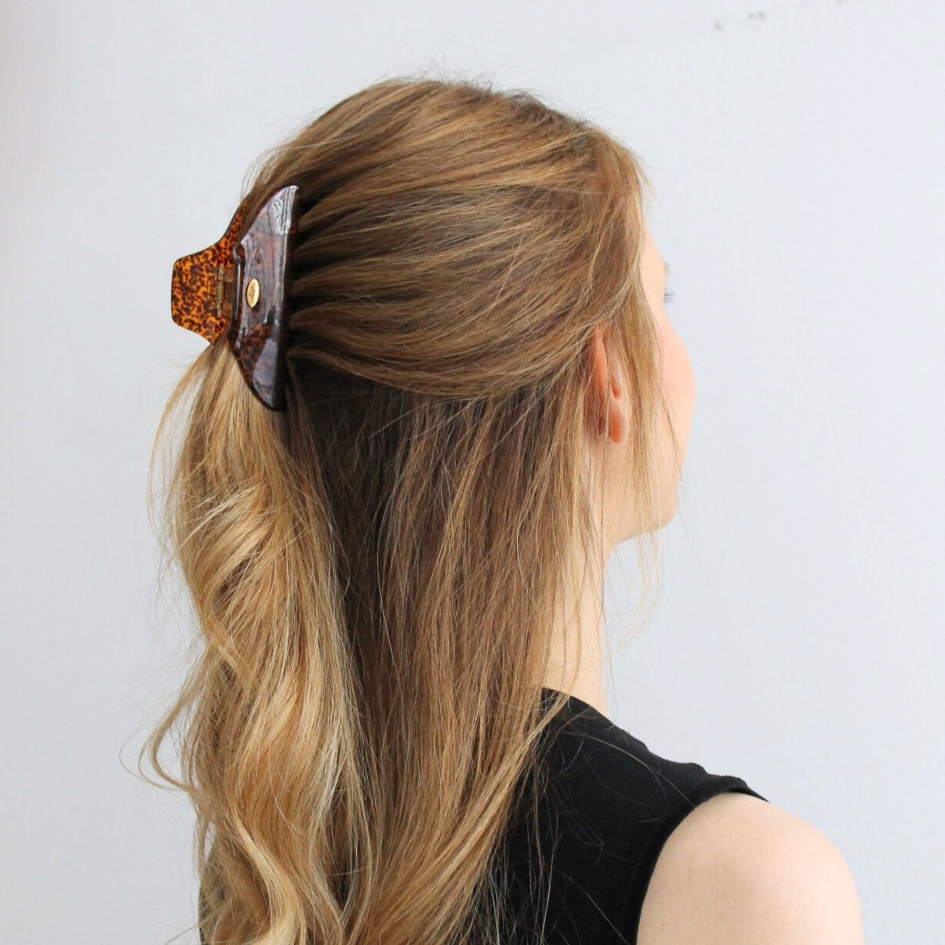 tortoiseshell_high_quality_claw